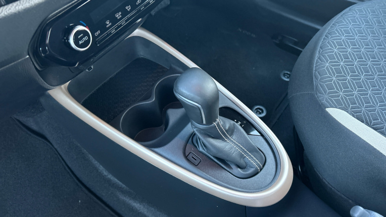 Toyota Aygo X 1.0 VVT-i Edge 5dr Auto Petrol Hatchback